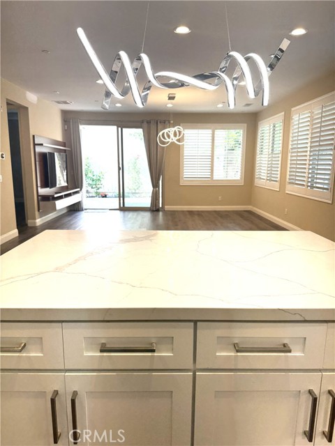 110 Desert Bloom, Irvine CA: https://media.crmls.org/medias/ff73c3ff-863c-4f68-be6b-e2239ce45299.jpg