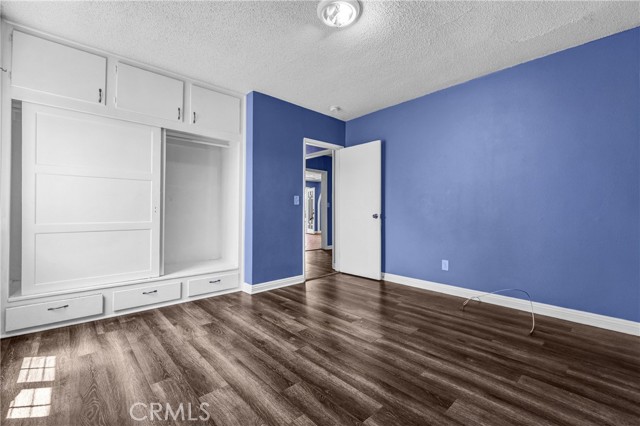 Detail Gallery Image 11 of 28 For 6418 Makee Ave, Los Angeles,  CA 90001 - 4 Beds | 2 Baths