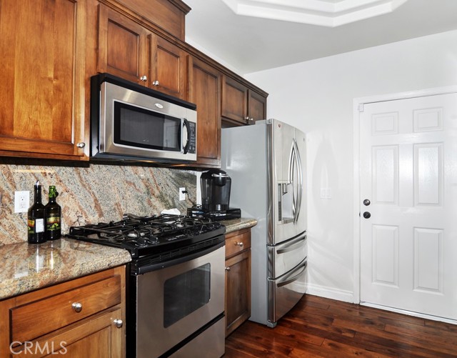 Detail Gallery Image 7 of 26 For 1581 Orange Ave #C,  Costa Mesa,  CA 92627 - 3 Beds | 2/1 Baths