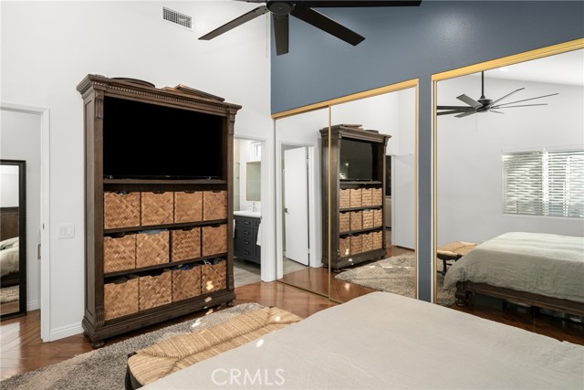 Detail Gallery Image 38 of 53 For 2045 Barclay Ct, Santa Ana,  CA 92701 - 2 Beds | 2 Baths