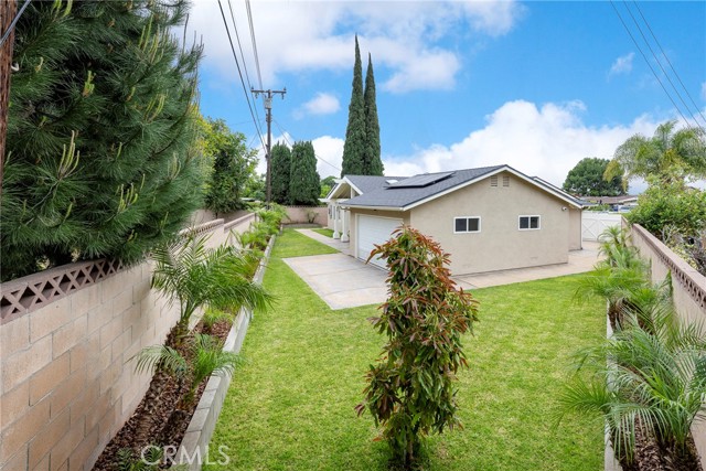 7390 Blackhawk Circle, Buena Park CA: https://media.crmls.org/medias/ff758673-0547-4b95-aff2-61ad1c2afdc4.jpg