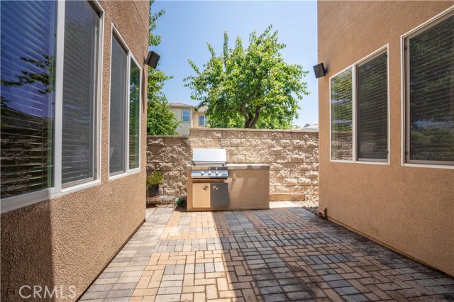 11480 Autumn Glen Court, Porter Ranch CA: https://media.crmls.org/medias/ff7613b6-cf70-40d4-8eb1-d207c46d2b41.jpg