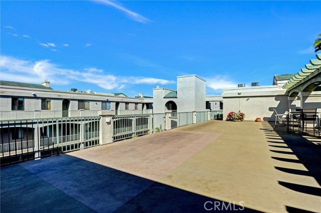 Detail Gallery Image 18 of 32 For 555 Maine Ave #225,  Long Beach,  CA 90802 - 2 Beds | 2 Baths