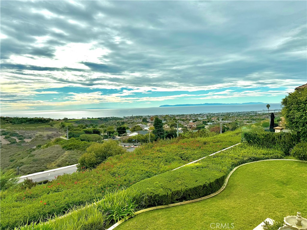 MLS #OC25247778 image #37