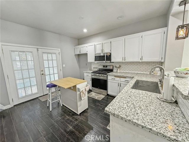 5191 Westerfield, Jurupa Valley CA: https://media.crmls.org/medias/ff796ed6-8f40-402f-b37c-a85695e0fa01.jpg