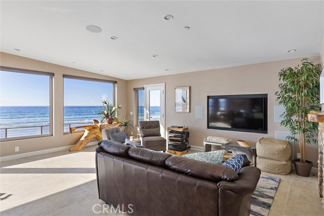 Detail Gallery Image 8 of 55 For 3352 Studio Dr, Cayucos,  CA 93430 - 3 Beds | 3 Baths