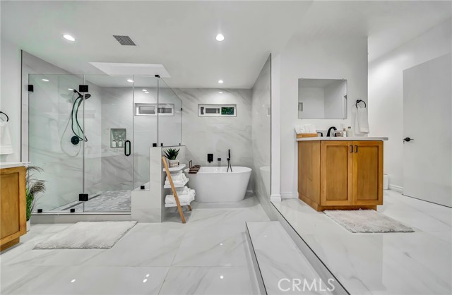 Detail Gallery Image 55 of 75 For 16127 Hartsook St, Encino,  CA 91436 - 4 Beds | 2/1 Baths