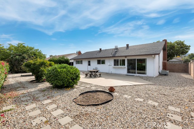 245 Dickenson Avenue, Newbury Park CA: https://media.crmls.org/medias/ff7ed8f0-19ad-4d08-ba59-3e6c768b41ab.jpg