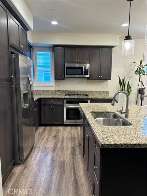 Detail Gallery Image 2 of 3 For 7418 Solstice Pl, Rancho Cucamonga,  CA 91739 - 3 Beds | 2/1 Baths
