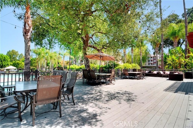 5515 Canoga Avenue, Woodland Hills CA: https://media.crmls.org/medias/ff80b420-0a8f-4926-9515-c9e0dcb6848d.jpg
