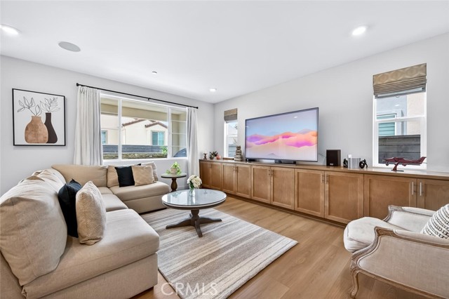 Detail Gallery Image 14 of 75 For 1306 Roots Way, Rancho Mission Viejo,  CA 92694 - 4 Beds | 3 Baths