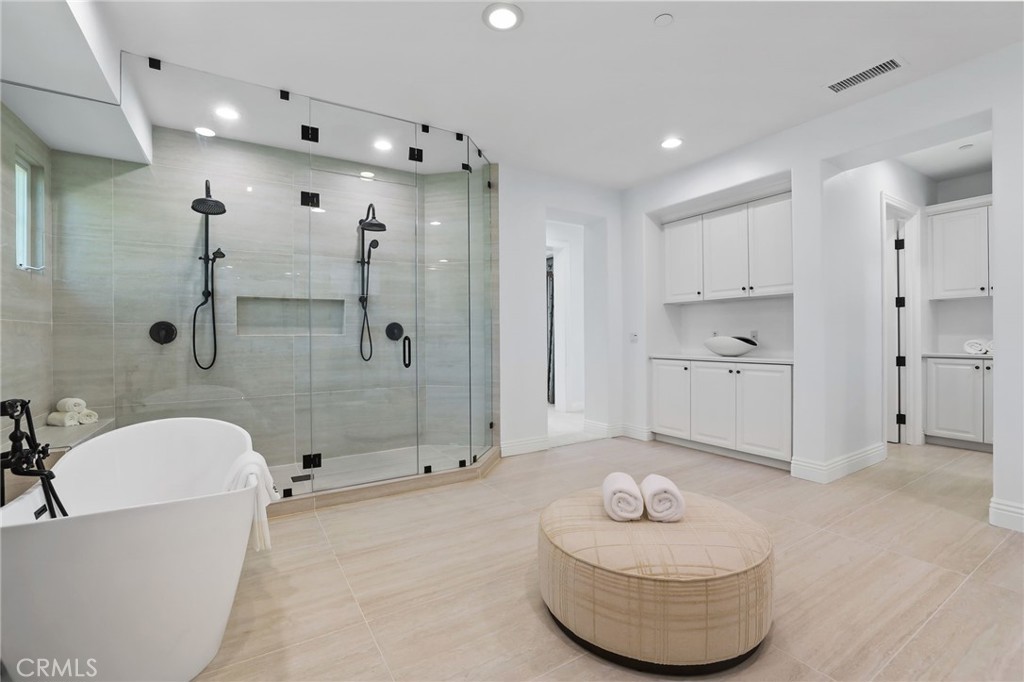 MLS #OC25219998 image #50