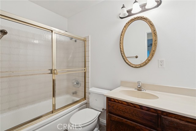 Detail Gallery Image 21 of 32 For 16103 Osborne St, North Hills,  CA 91343 - 3 Beds | 2 Baths