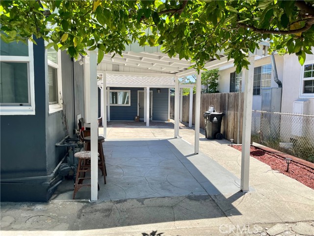 Detail Gallery Image 17 of 25 For 5550 Riverton, North Hollywood,  CA 91601 - 2 Beds | 1 Baths