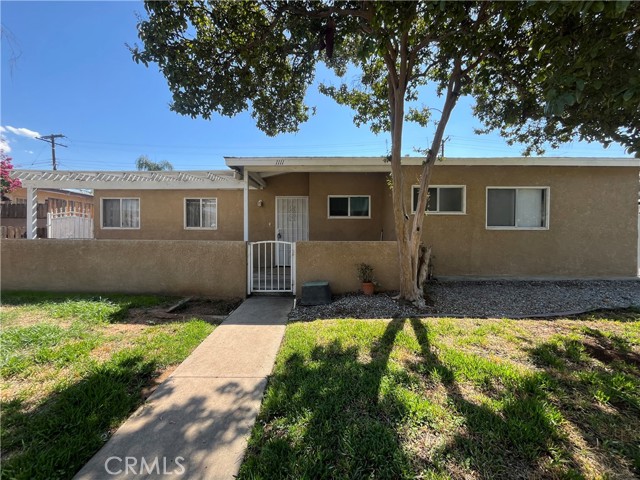 Detail Gallery Image 1 of 22 For 1111 Brookside Ave, Redlands,  CA 92373 - 3 Beds | 2 Baths