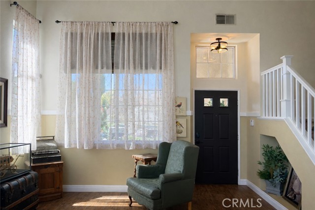 Detail Gallery Image 5 of 40 For 30420 Sequoia Ct, Castaic,  CA 91384 - 5 Beds | 3 Baths