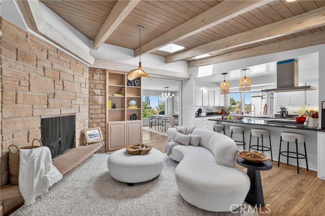 760 Via Del Monte, Palos Verdes Estates CA: https://media.crmls.org/medias/ff864c5c-a6d5-402b-a98e-aed84329dbc1.jpg