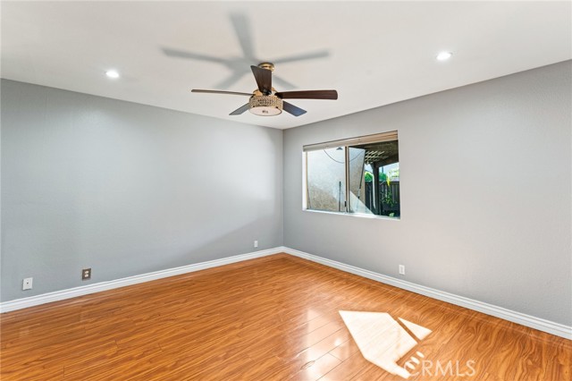 Detail Gallery Image 21 of 24 For 14870 Stonehedge Ln, Westminster,  CA 92683 - 2 Beds | 2 Baths