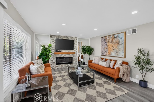 Detail Gallery Image 7 of 48 For 4751 Saint Andrews, Buena Park,  CA 90621 - 4 Beds | 3 Baths