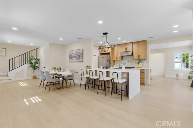 11091 Ranger Drive, Los Alamitos CA: https://media.crmls.org/medias/ff88a676-9f83-4418-8d5f-efef7b9ff856.jpg