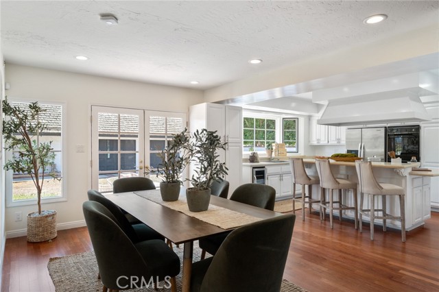 1122 Cranbrook Avenue, Torrance CA: https://media.crmls.org/medias/ff893c9d-b25c-463e-a175-6f4d3bd15a75.jpg