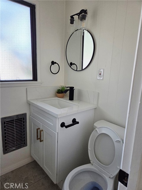 541 N Broadmoor Avenue, West Covina CA: https://media.crmls.org/medias/ff89ad42-f0e0-4ec6-9196-63ab9185da17.jpg