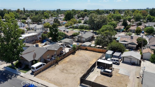 Detail Gallery Image 5 of 11 For 509 H St, Bakersfield,  CA 93304 - – Beds | – Baths