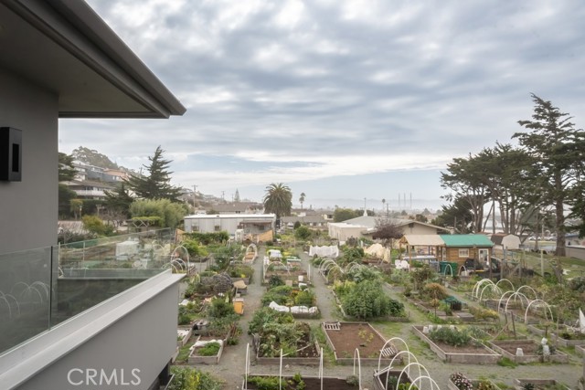 3020 Ironwood Avenue, Morro Bay CA: https://media.crmls.org/medias/ff89d9ac-e6d5-4bfb-a16c-67f1210d7ada.jpg