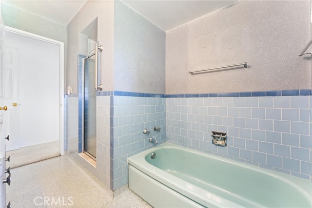 Detail Gallery Image 18 of 57 For 9521 Royal Palm Bld, Garden Grove,  CA 92841 - 4 Beds | 2/1 Baths