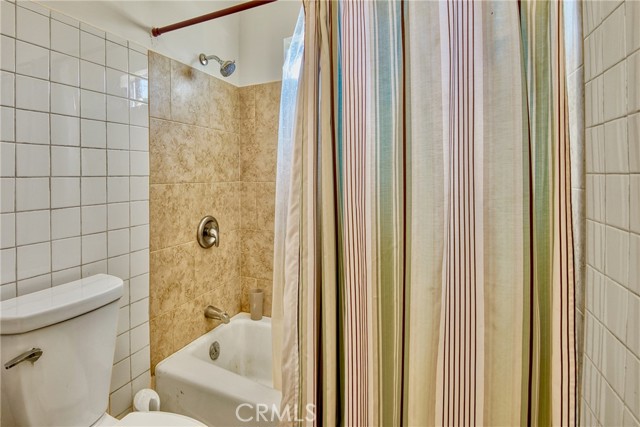 Detail Gallery Image 13 of 21 For 1008 Long St, Inglewood,  CA 90302 - 2 Beds | 1 Baths