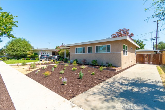 Detail Gallery Image 2 of 28 For 3408 Mcnab Ave, Long Beach,  CA 90808 - 3 Beds | 1/1 Baths