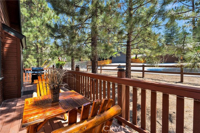 Detail Gallery Image 26 of 31 For 128 Crater Lake Rd, Big Bear Lake,  CA 92315 - 3 Beds | 2 Baths