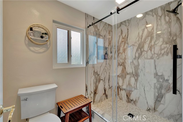 22471 Rippling Brook, Lake Forest CA: https://media.crmls.org/medias/ff8c9e3f-37c1-44fe-9d73-24ddc3a5d6aa.jpg