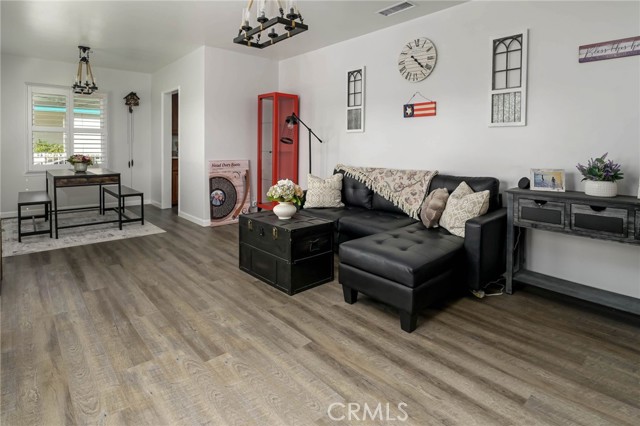 Detail Gallery Image 5 of 47 For 7608 Duchess Dr, Whittier,  CA 90606 - 3 Beds | 2 Baths