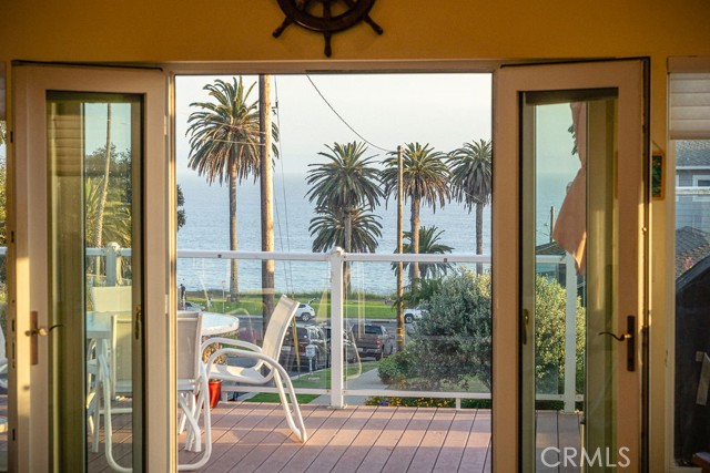 Detail Gallery Image 1 of 65 For 900 W 37th St, San Pedro,  CA 90731 - 3 Beds | 2 Baths
