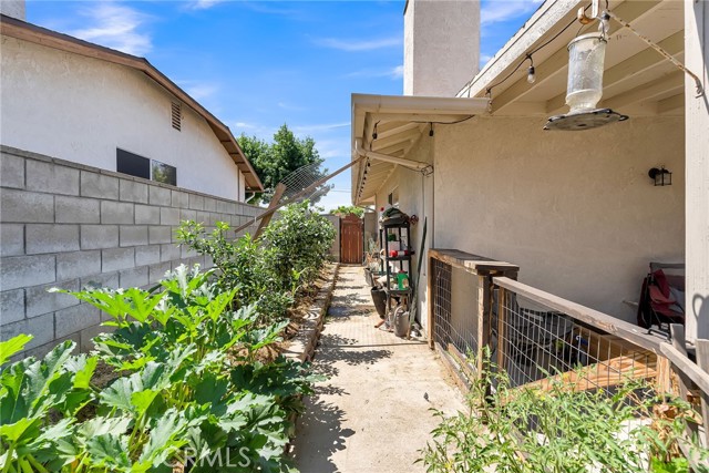 Detail Gallery Image 24 of 26 For 34440 Avenue E, Yucaipa,  CA 92399 - 3 Beds | 2 Baths