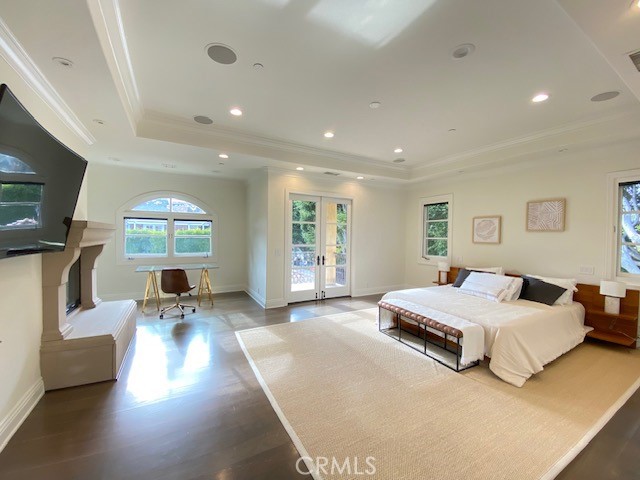 Detail Gallery Image 16 of 45 For 302 23rd St, Santa Monica,  CA 90402 - 6 Beds | 6/1 Baths