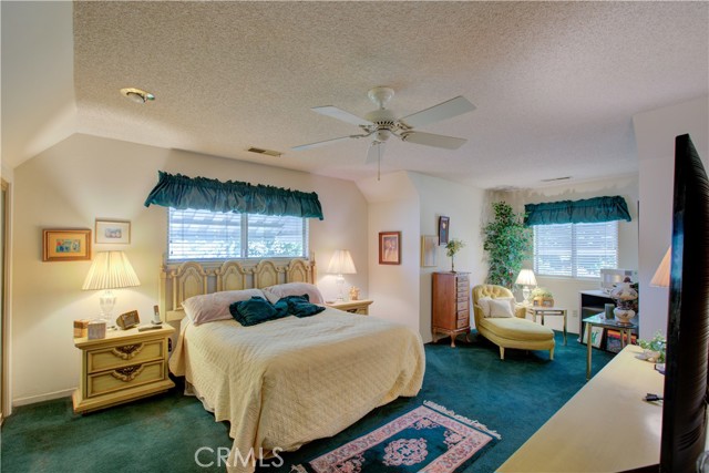 2341 Village Circle Drive, Atwater CA: https://media.crmls.org/medias/ff8da917-92af-42ce-9566-13a249463ab9.jpg