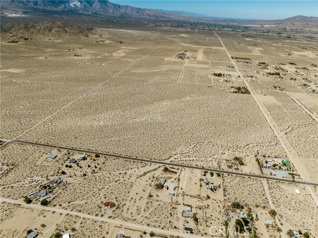 Detail Gallery Image 7 of 7 For 768 Visalia Ave, Lucerne Valley,  CA 92356 - – Beds | – Baths