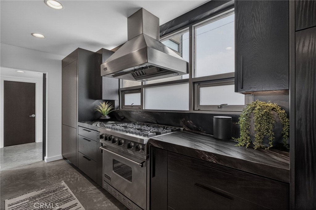 MLS #OC26130304 image #23