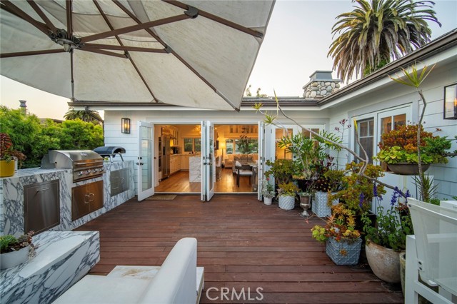 Detail Gallery Image 17 of 56 For 461 Poplar St, Laguna Beach,  CA 92651 - 4 Beds | 4 Baths