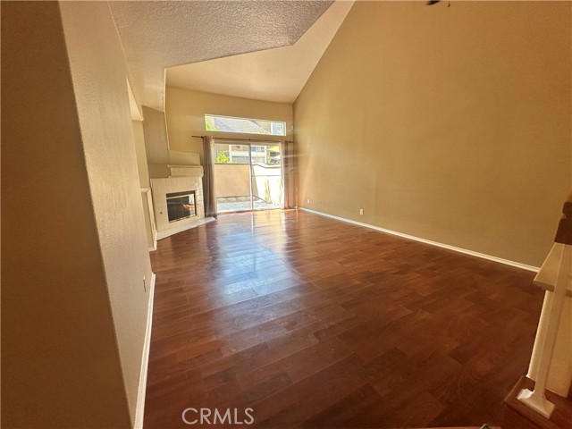 Detail Gallery Image 2 of 11 For 8090 E Goldenrod Ln, Anaheim,  CA 92808 - 3 Beds | 3 Baths