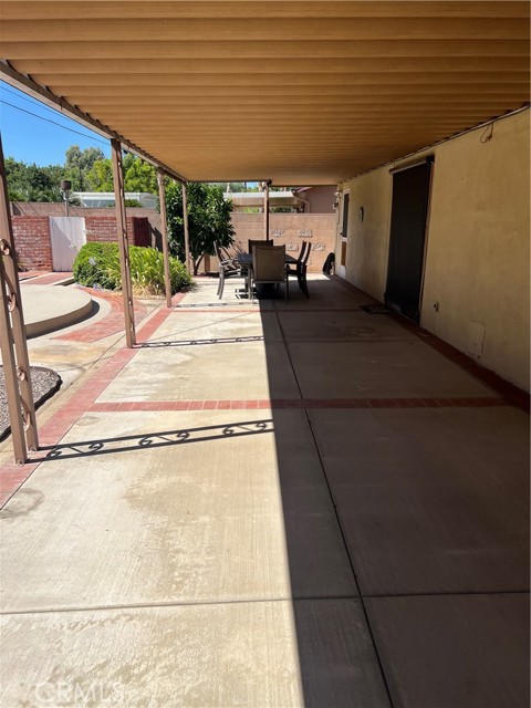 23437 Schoolcroft, West Hills CA: https://media.crmls.org/medias/ff8e3853-b4ea-4490-9756-7d141459c47d.jpg
