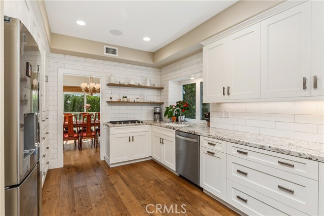 Detail Gallery Image 12 of 45 For 2661 Point Del Mar, Corona Del Mar,  CA 92625 - 4 Beds | 3/1 Baths