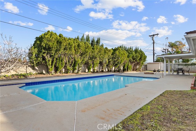 Detail Gallery Image 34 of 55 For 10000 Amestoy Ave, Northridge,  CA 91325 - 4 Beds | 3/1 Baths