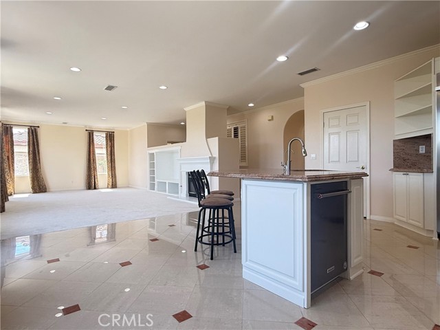 Detail Gallery Image 11 of 22 For 10354 Sandlewood, Porter Ranch,  CA 91326 - 4 Beds | 3 Baths