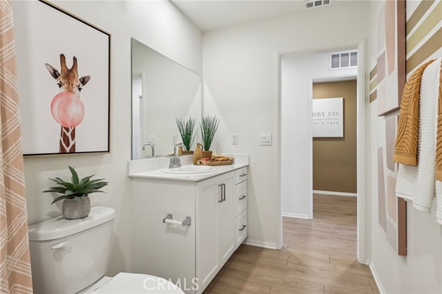 Detail Gallery Image 19 of 23 For 15525 April Dawn Way #3,  Fontana,  CA 92336 - 3 Beds | 2/1 Baths