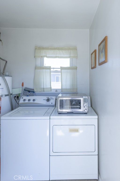 132 St Joseph Avenue, Long Beach CA: https://media.crmls.org/medias/ff903be5-a5d4-4176-8ba7-d8a48592fae1.jpg