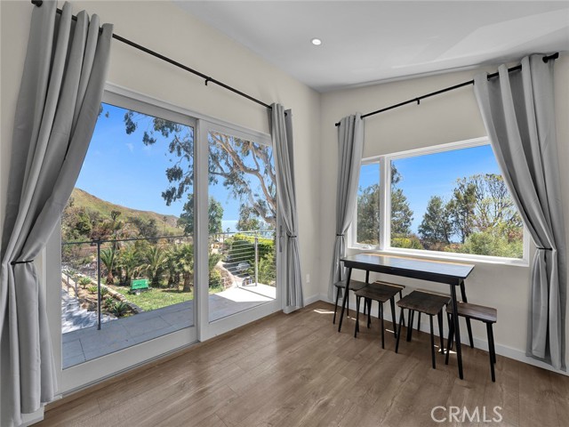 Detail Gallery Image 5 of 15 For 20537 Little Rock Way #B,  Malibu,  CA 90265 - 0 Beds | 1 Baths