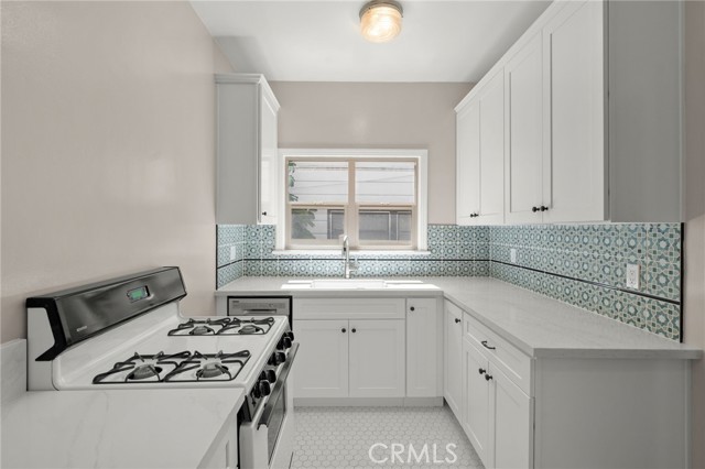 Detail Gallery Image 2 of 23 For 1142 Bennett, Long Beach,  CA 90804 - 2 Beds | 1 Baths